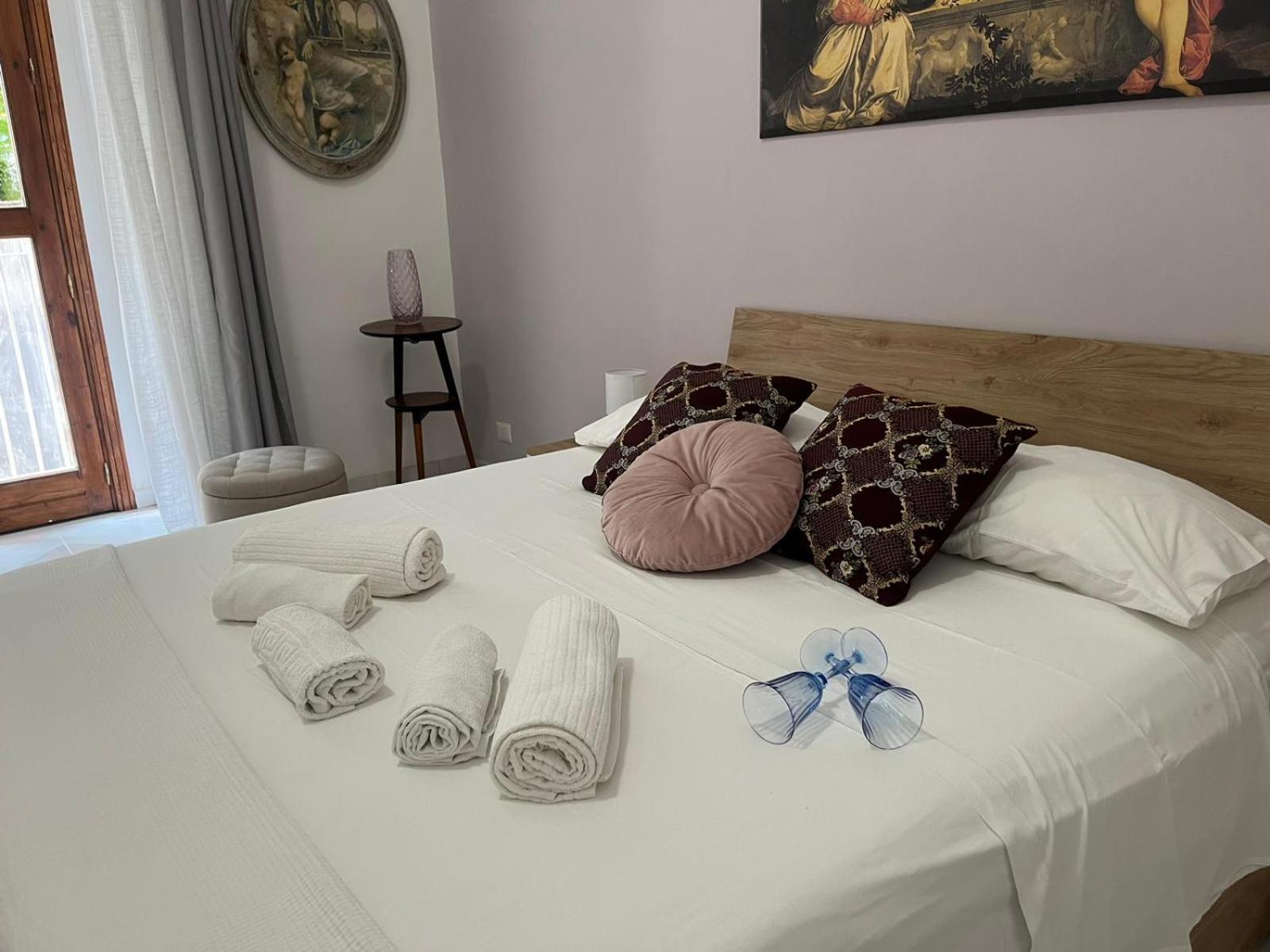 Gl Golden City Apartments Катанія Екстер'єр фото